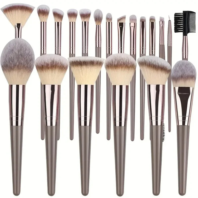 Professional Makeup Brush Set – Soft Fluffy Bristles, Foundation, Eyeshadow & Blending Brushes